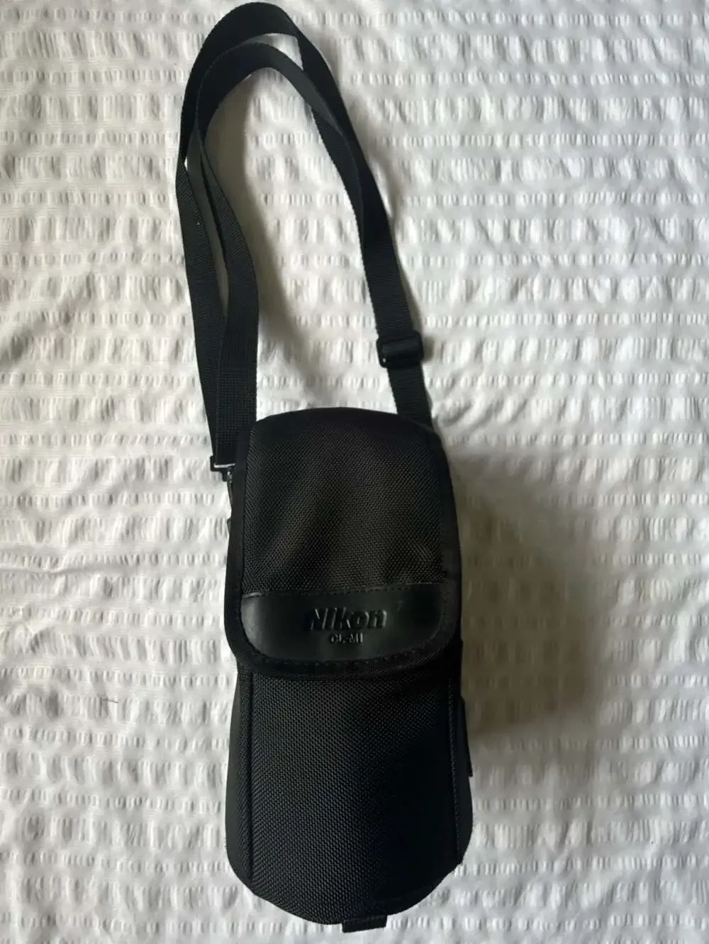 Nikon CL-M1 Ballistic Nylon Soft Lens Case with Shoulder Strap